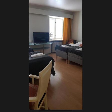 Lentaevae Kalakukko -Veturi B&B Куопио Экстерьер фото